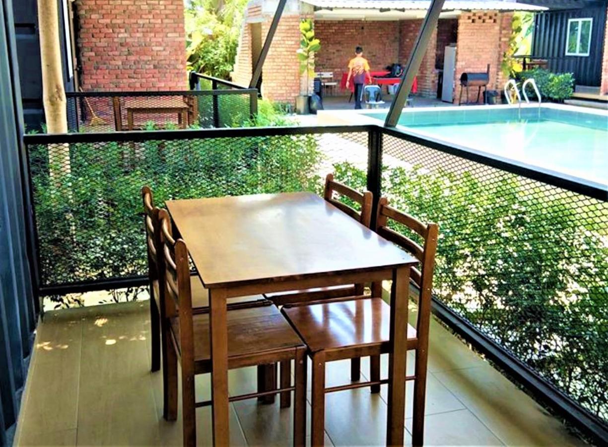 Petak Padin Cottage By The Pool, Kepala Batas  Eksteriør billede